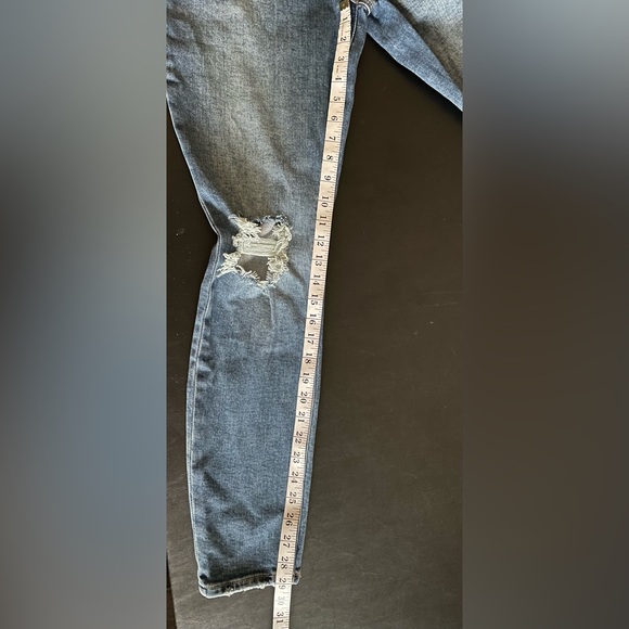 NWT Good American Good Waist Skinny Jeans Distressed Blue Wash Indigo144 Size 10 - Picture 4 of 10